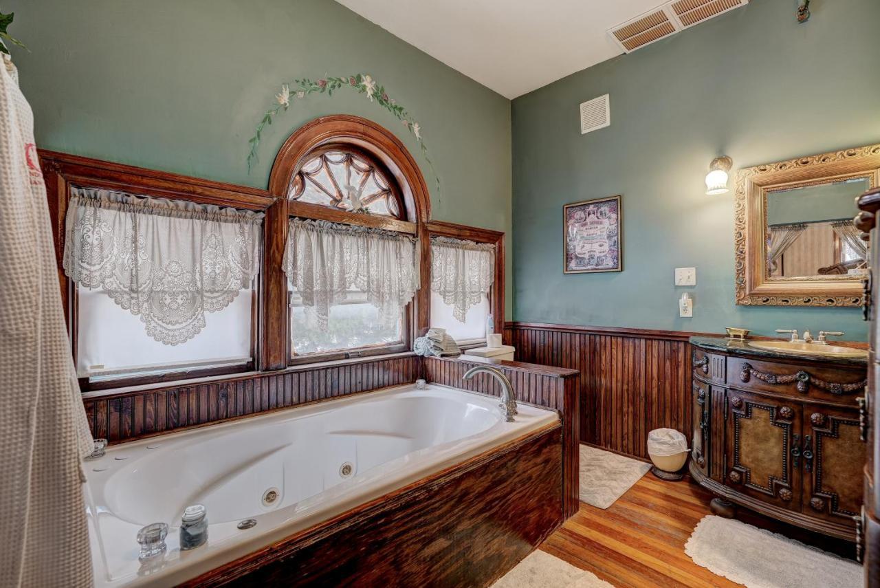 Grandison Inn オクラホマシティ エクステリア 写真