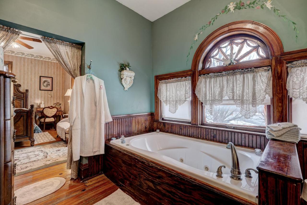Grandison Inn オクラホマシティ エクステリア 写真